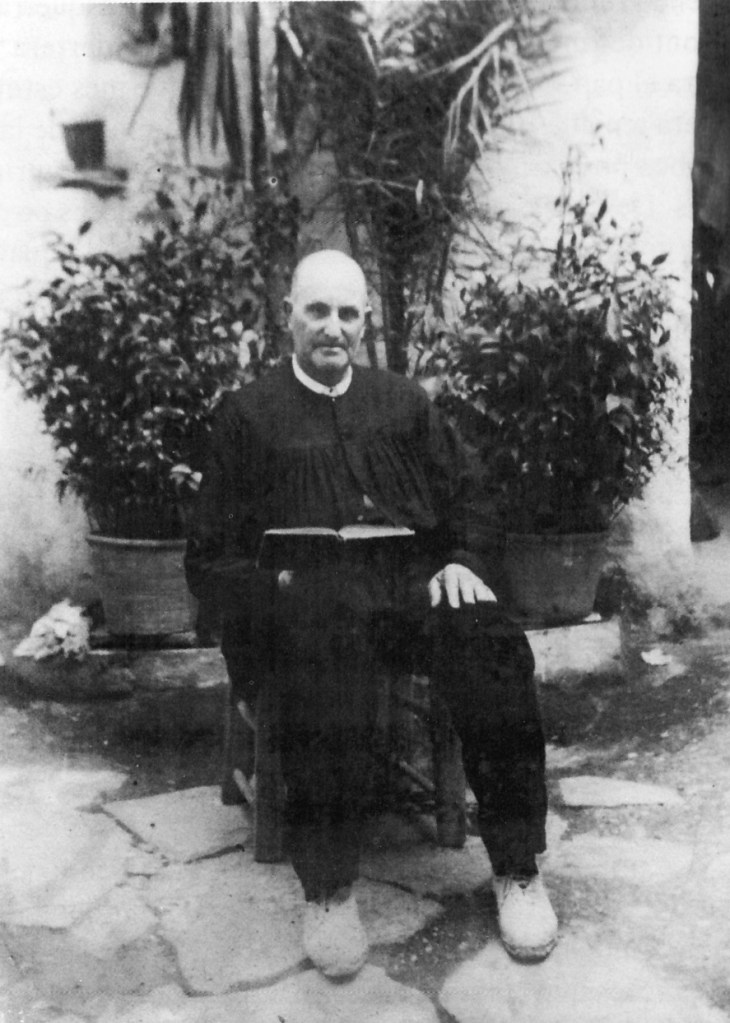 El pare dels germans Tomàs i Martí, Vicent.