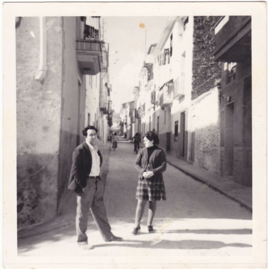 El carrer del Salvador mirant cap amunt.