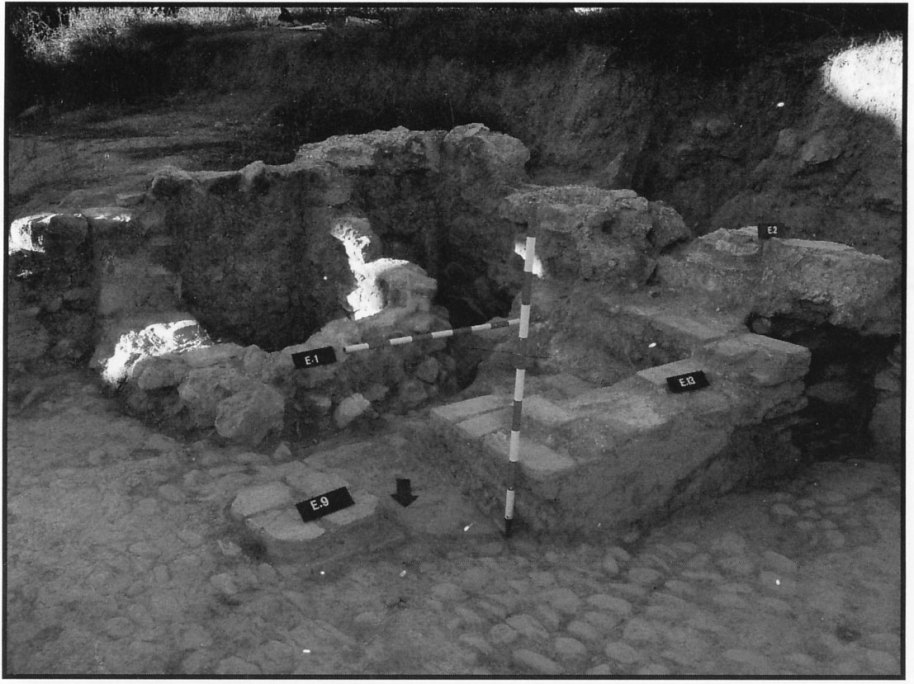 Fig. 23. Pozo y base de columna