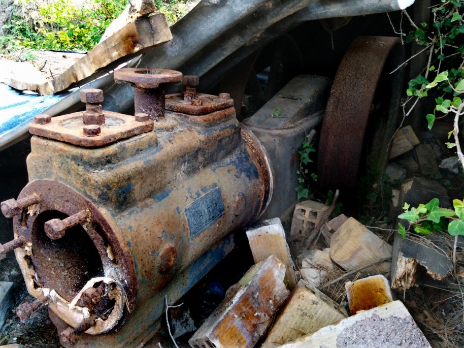 Restes del compressor de Santa Bàrbara