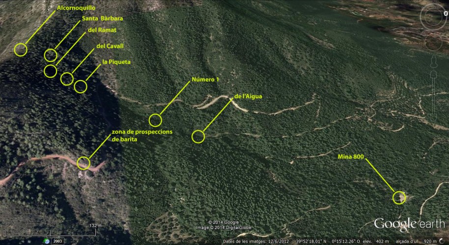 Ubicació de les boques de mina conegudes. Es pot apreciar la direcció de la veta de ferro, que fa que les boques estiguen pràcticament en línia recta