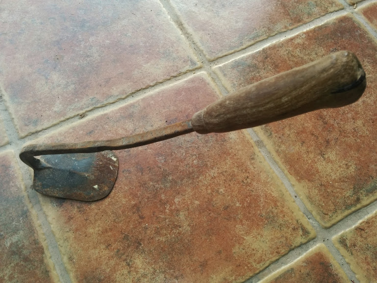 Fig. 5. Lligonet de cavar blat