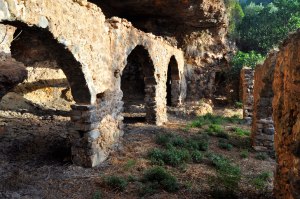 Dos instantànies de la Cova de Xautena. Fotos de Gustavo Montoliu